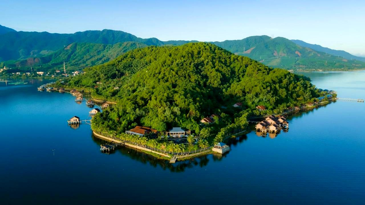 Vedana Lagoon Resort & Spa: A Stunning Paradise Retreat in Hue